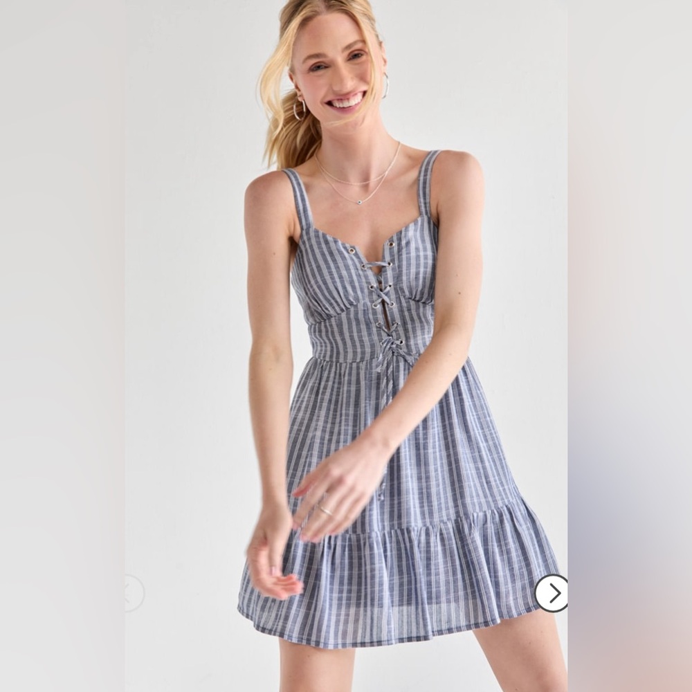 Francesca’s - Janie Grommet Tie Up Striped Mini Dress - Navy - XL